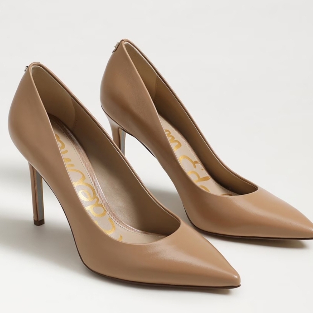 NIB Elegant Tan Heels